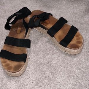 Steve Madden platform